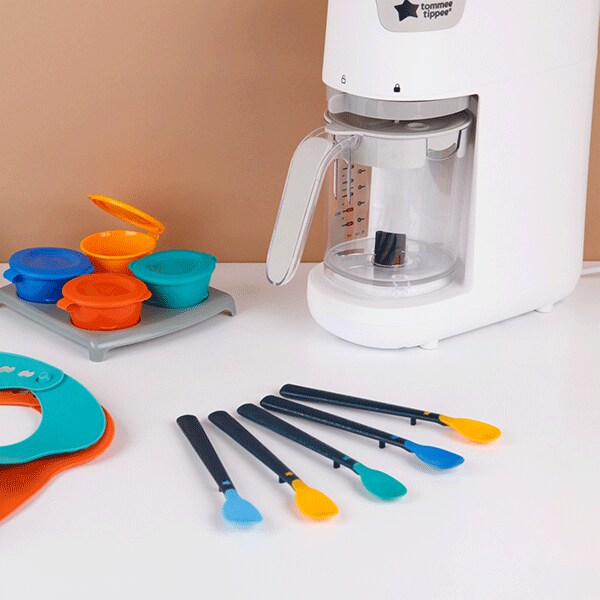 Set lingurite TOMMEE TIPPEE, 4 luni+, 5 buc, multicolor