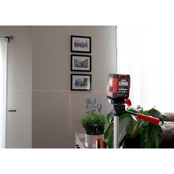 Nivela cu laser in cruce SKIL 1910, raza 15m