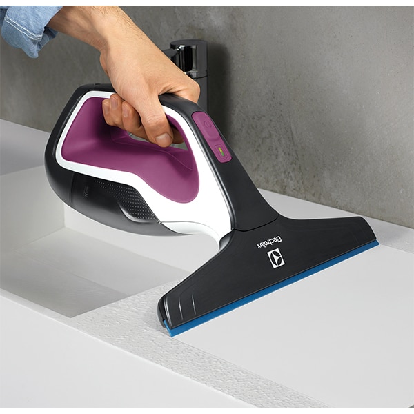 Aspirator de curatat geamuri ELECTROLUX Well S7 WS71-4VV, 3.6V, autonomie max 60 min, mov-gri inchis