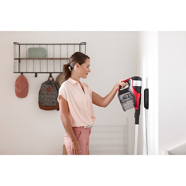 Aspirator vertical PHILIPS SpeedPro Max XC7043/01, 0.6l, 25.2V, autonomie max 65 min, rosu-negru