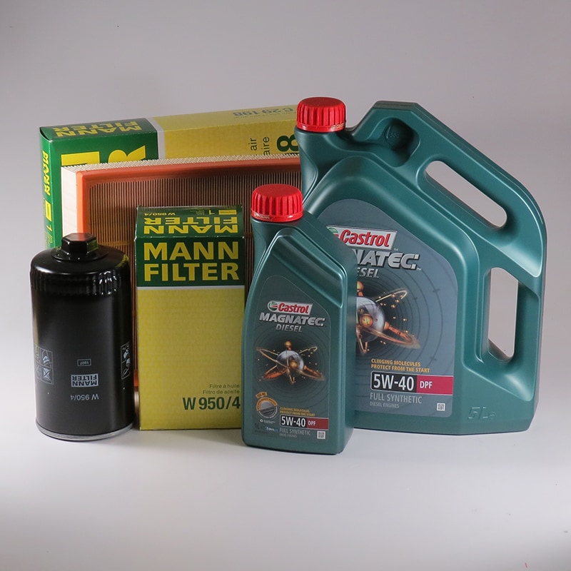 Kit schimb ulei CASTROL 5W40, Volkswagen Transporter T4, 2.5 TDI, 88-150CP, 1995-2003