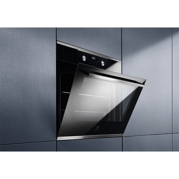 Cuptor incorporabil Electrolux SteamBake KODDP77WX, Electric, Gatire cu abur, Autocuratare pirolitica, 72 l, Clasa A+, negru-inox