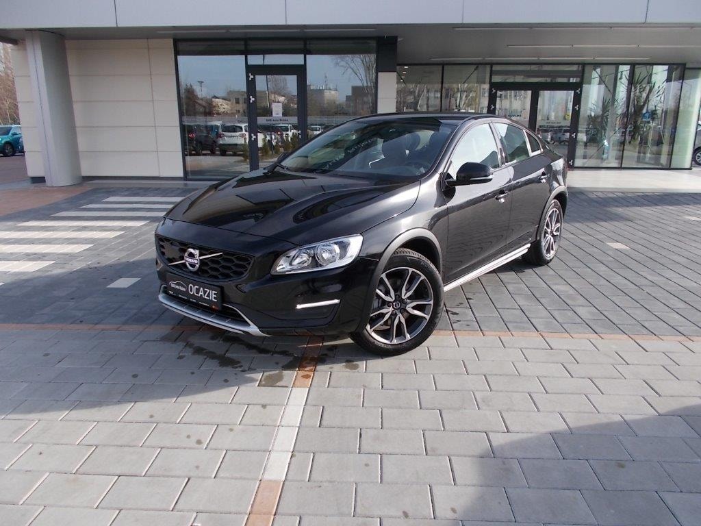 Volvo S60 Cross Country, 2.0 diesel, 150 cp