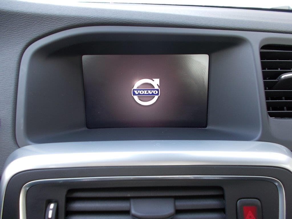 Volvo S60 Cross Country, 2.0 diesel, 150 cp