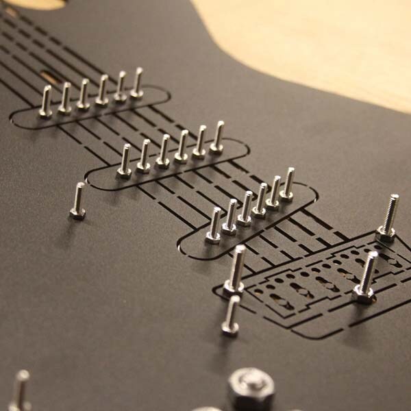 Decoratiune perete Electric Guitar, 33 x 99 cm, alb, negru