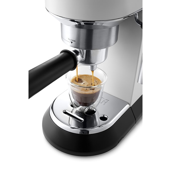 Espressor manual DELONGHI Dedica Style EC 685.W, 1.1l, 1350W, 15 bar, sistem Cappuccino, alb-argintiu