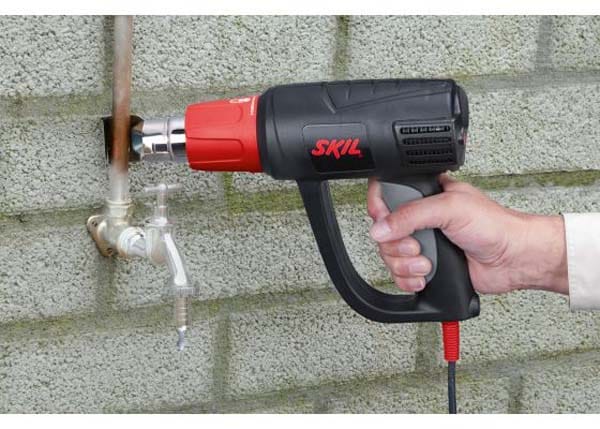 Pistol cu aer cald SKIL F0158004AA, 2000W, 250-500 l/min, 50-650 C, 4 duze + cutie plastic