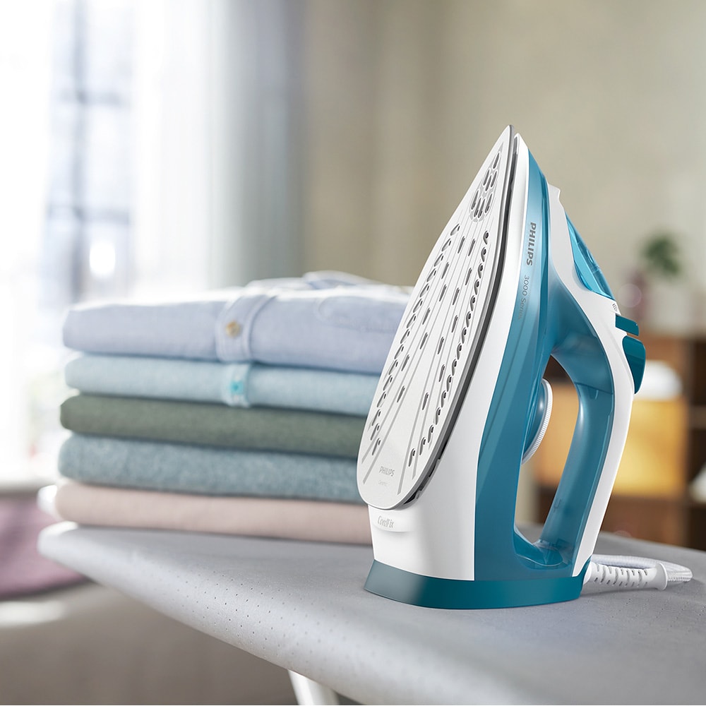 Fier de calcat PHILIPS Seria 3000 DST3011/20, 2100W, 140g/min, 300ml, talpa Ceramica, albastru-alb