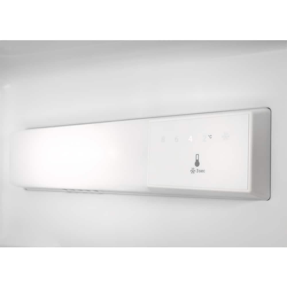 Frigider cu doua usi ZANUSSI ZTAN24FW0, 206 l, H 143.4 cm, Clasa F, alb