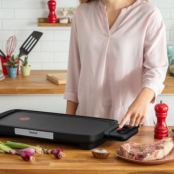 Gratar electric TEFAL Plancha Booster CB641810, 2220W, negru