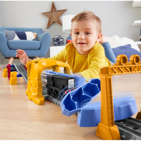 Set THOMAS Diesel Tunnel Blast MTGHK73, 3 ani+, multicolor