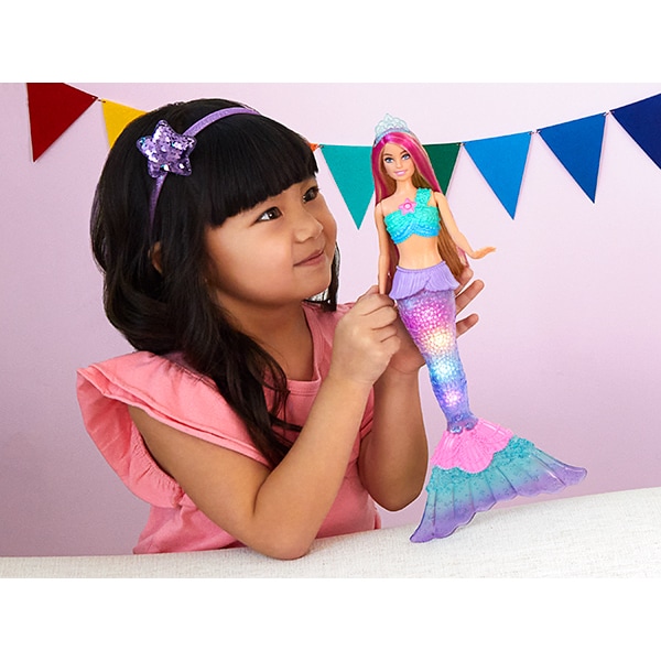 Papusa BARBIE Dreamtopia Sirena cu lumini MTHDJ36O, 3 ani+, multicolor