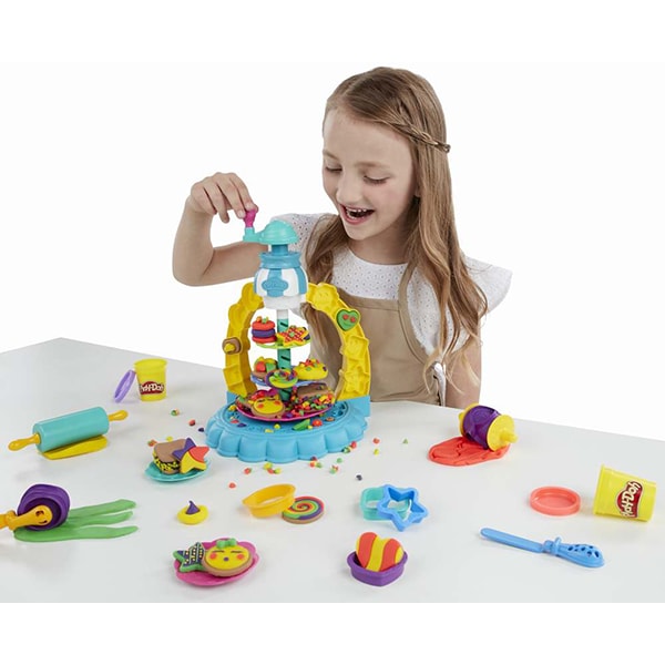 Set PLAY DOH Turnul de prajituri E5109, 3 ani+, multicolor