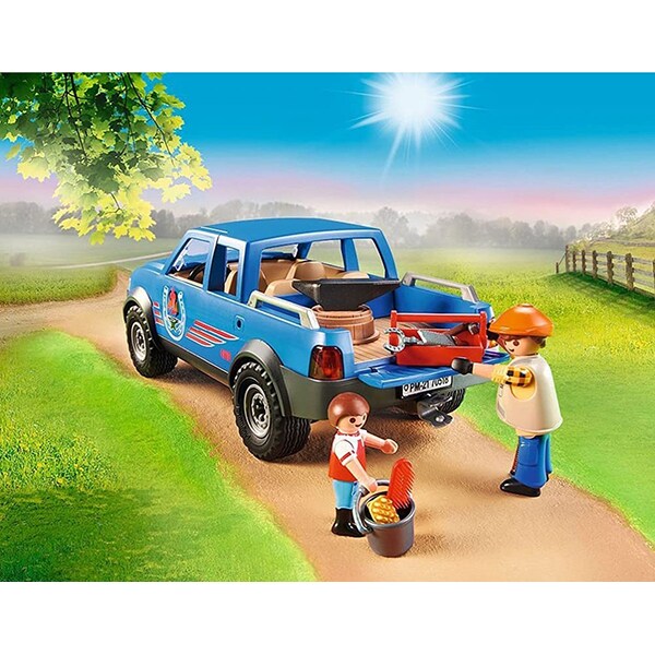 Set figurine PLAYMOBIL Country - Masina pentru potcovire cai PM70518, 4 ani+, multicolor