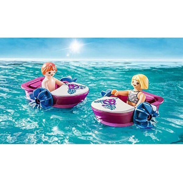 Set figurine PLAYMOBIL Family Fun - Ponton inchiriere barcute PM70612, 4 ani+, multicolor