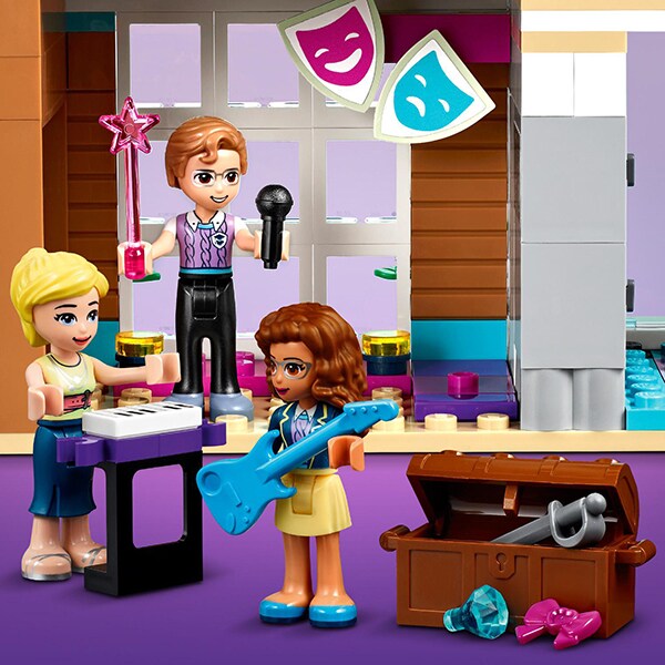 LEGO Friends: Scoala orasului Heartlake 41682, 6 ani+, 605 piese
