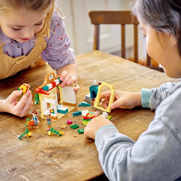 LEGO Friends: Pizzeria din orasul Heartlake 41705, 5 ani+, 144 piese