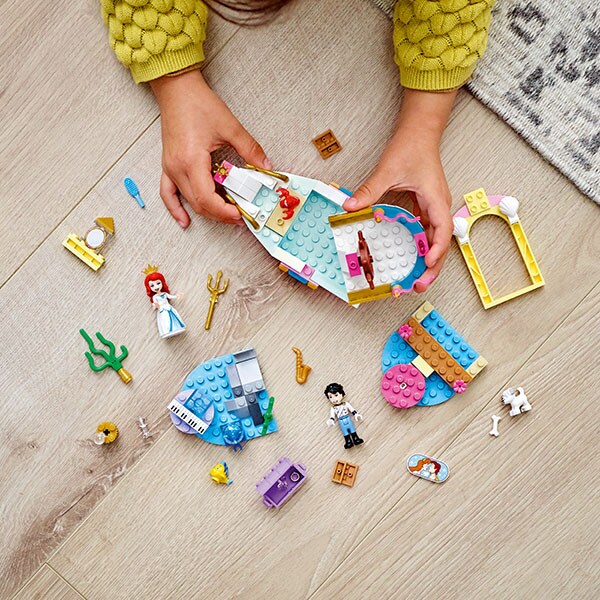 LEGO Disney: Barca de festivitati a lui Ariel 43191, 4 ani+, 114 piese
