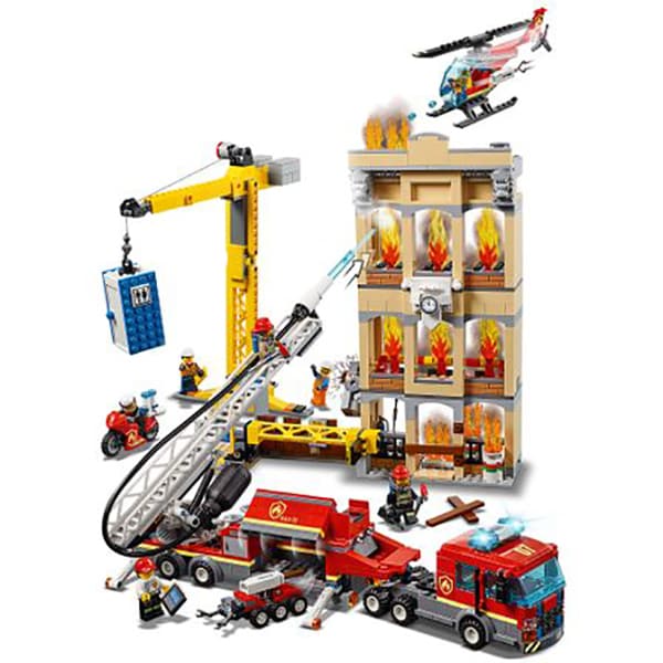 LEGO City: Fire - Divizia pompierilor din centrul orasului 60216, 6 ani+, 943 piese