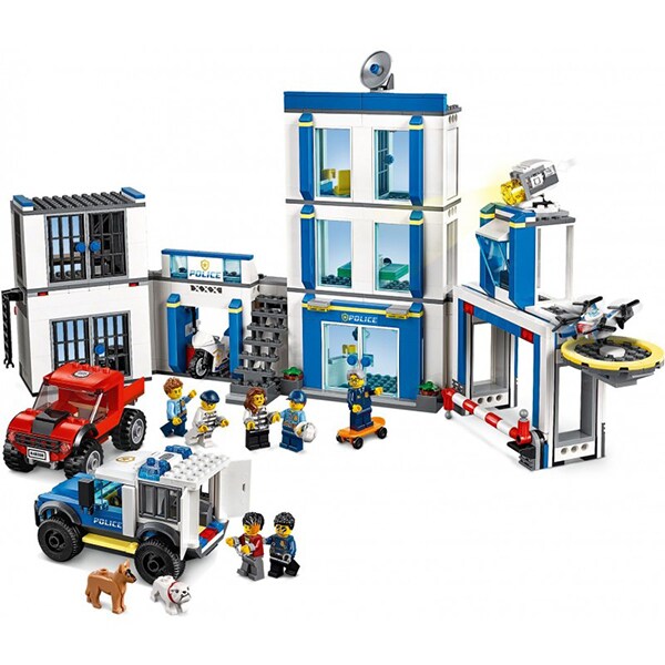 LEGO City: Police - Sectie de politie 60246, 6 ani+, 743 piese