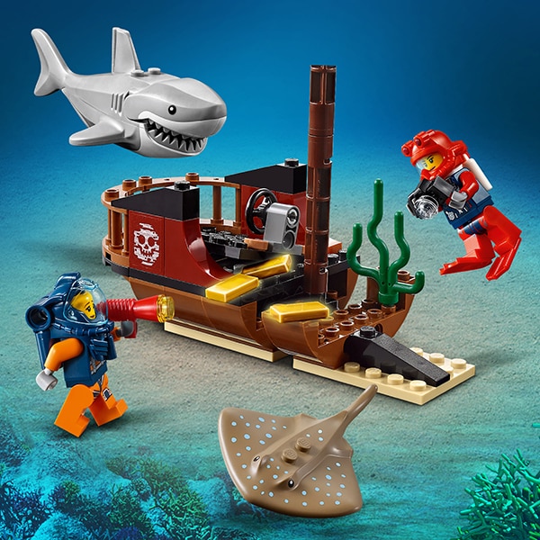 LEGO City: Nava de explorare a oceanului 60266, 7 ani+, 745 piese