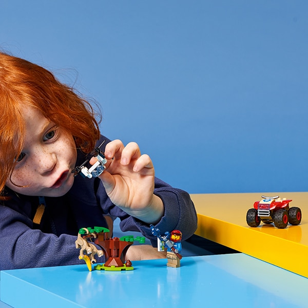 LEGO City: ATV de salvare a animalelor salbatice 60300, 5 ani+, 74 piese
