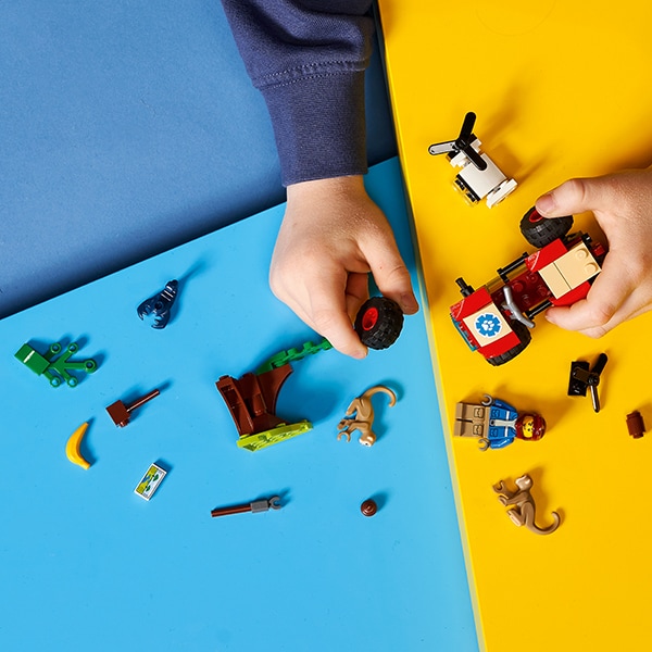 LEGO City: ATV de salvare a animalelor salbatice 60300, 5 ani+, 74 piese