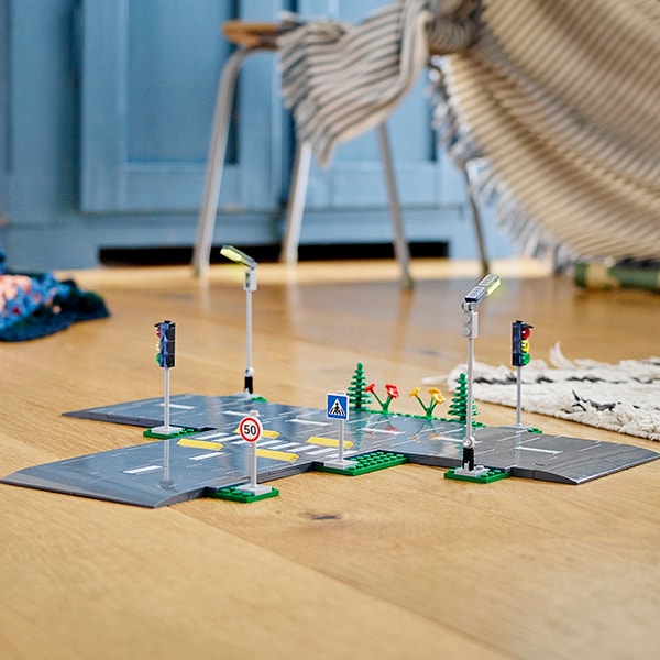 LEGO City: Placi de drum 60304, 5 ani+, 112 piese