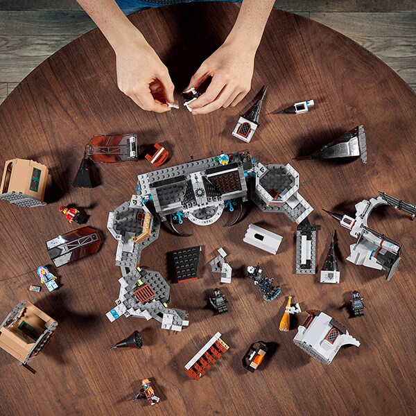 LEGO Hidden Side: Castelul misterelor 70437, 9 ani+, 1035 piese