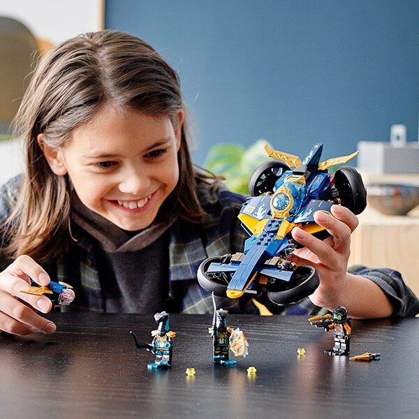 LEGO Ninjago: Sub Speeder Ninja 71752, 8 ani+, 356 piese