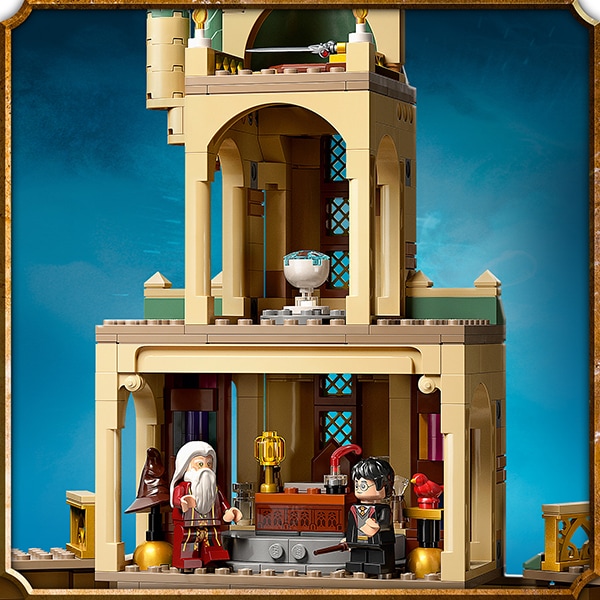 LEGO Harry Potter: Hogwarts - Biroul lui Dumbledore 76402, 8 ani+, 654 piese