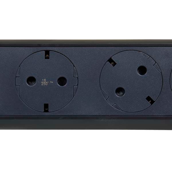 Prelungitor cu protectie LEGRAND L694528, 3 prize, 1.5m, negru-gri inchis