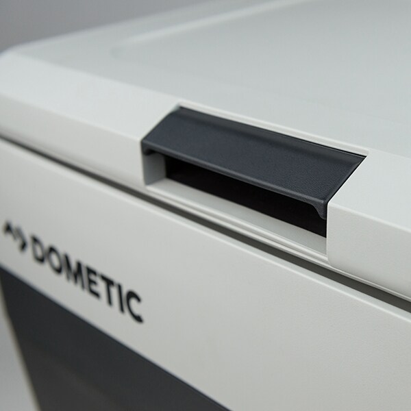 Frigider auto DOMETIC CFF 45, compresor, 38l