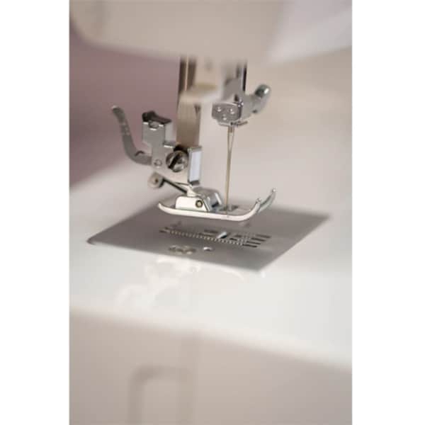 Masina de cusut MINERVA NEXT232D, 850imp/min, 23 programe, alb-albastru