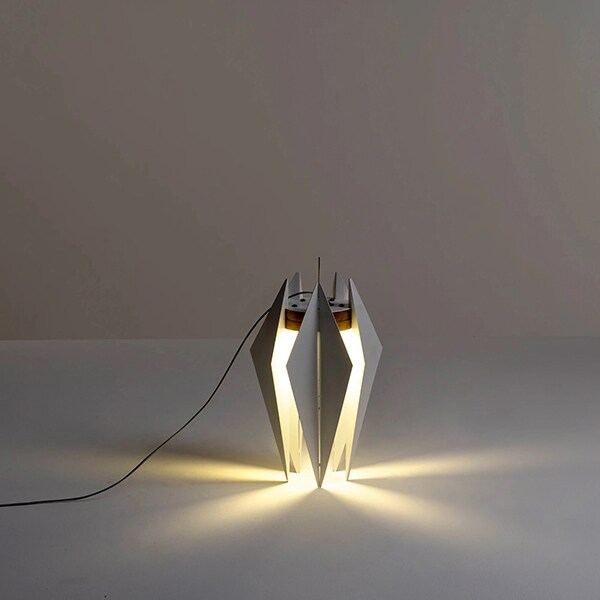 Lampa ambientala SPIN Hikari Large, alb