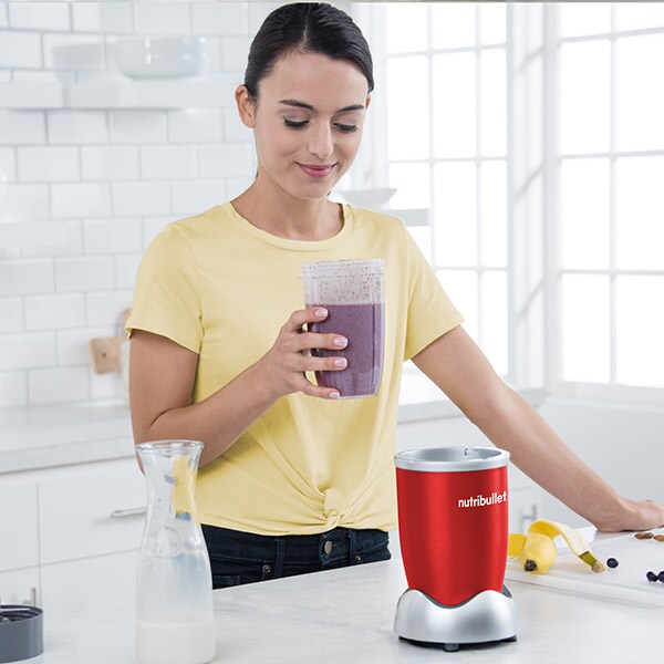 Blender DELIMANO 110073177, 0.7l, 600W, 1 treapta viteza, rosu-argintiu