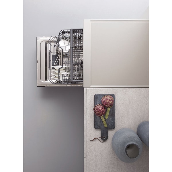 Masina de spalat vase incorporabila WHIRLPOOL WIF 4043 DLGT E, 6th Sense, 14 seturi, 11 programe, 60cm, Clasa A+++, panou comanda negru