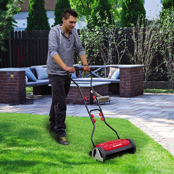 Masina manuala de tuns gazon/iarba EINHELL GE-HM 38 S, latime taiere 38 cm, 5 cutite pe tambur cu diametru de 12.5 cm 