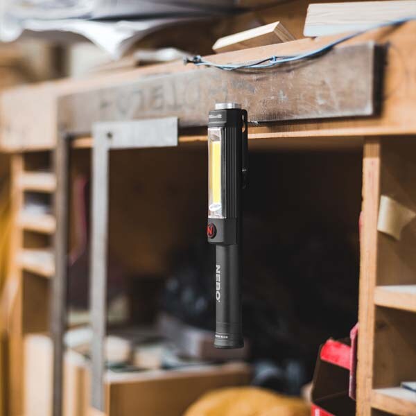 Lampa de lucru LED NEBO Big Larry 2 NEB-6737-G, 200 lumeni, IP66, negru-rosu