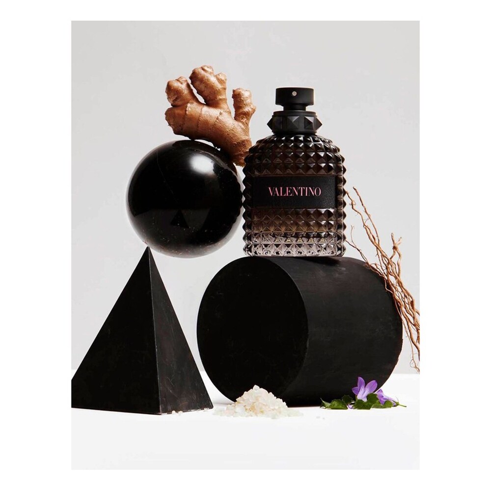 Apa de toaleta VALENTINO Uomo Born in Roma, Barbati, 100ml