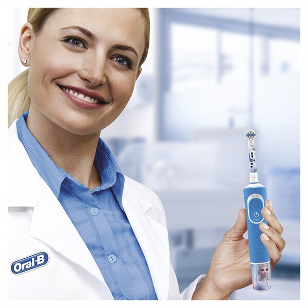 Periuta de dinti electrica copii ORAL-B Vitality Frozen D100, 7600 oscilatii/min, Curatare 2D, 2 programe, 1 capat, 4 stickere incluse, albastru