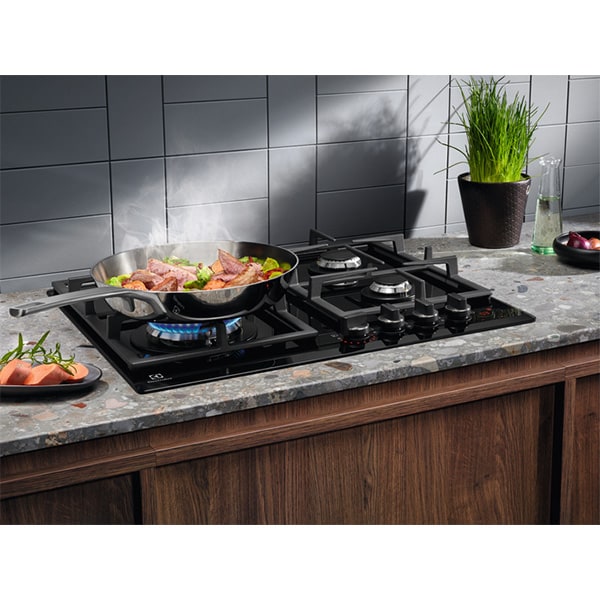 Plita incorporabila ELECTROLUX KGG64365K, Gaz, 4 arzatoare, Wok, negru