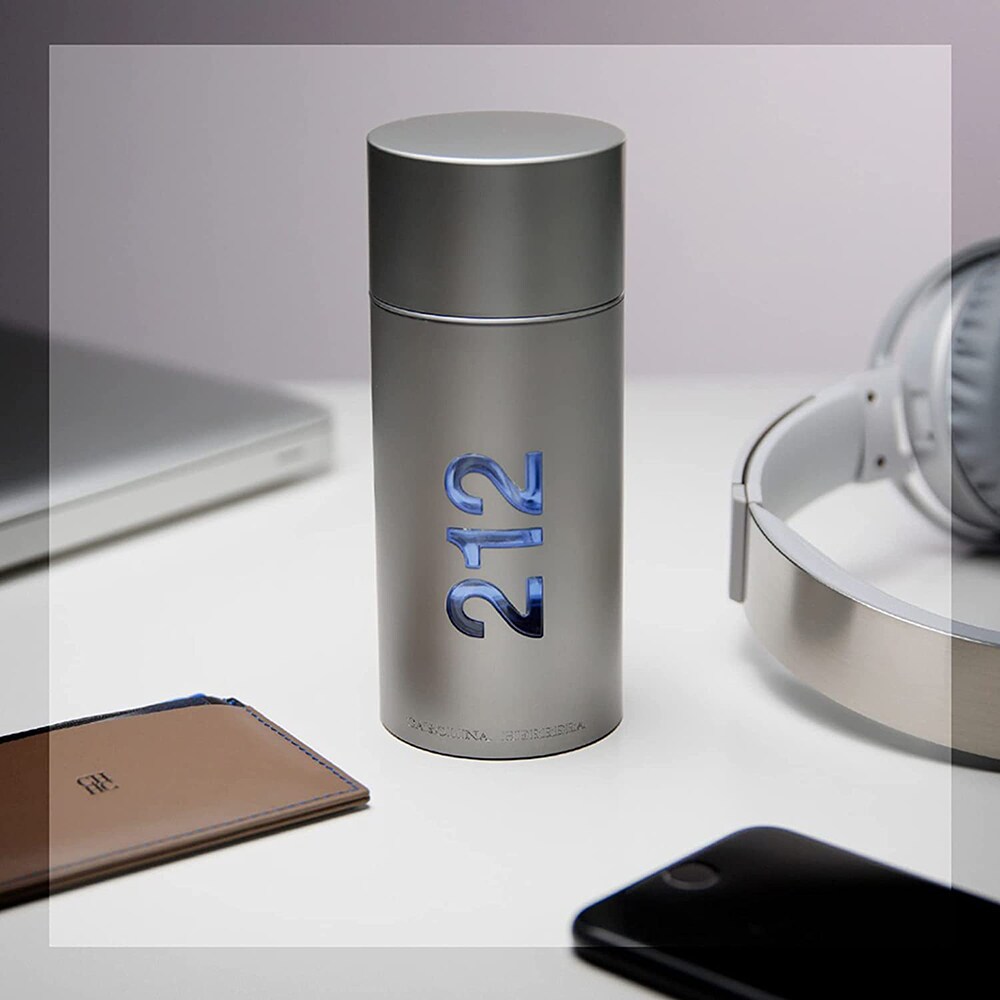 Apa de toaleta CAROLINA HERRERA 212 Men, Barbati, 50ml
