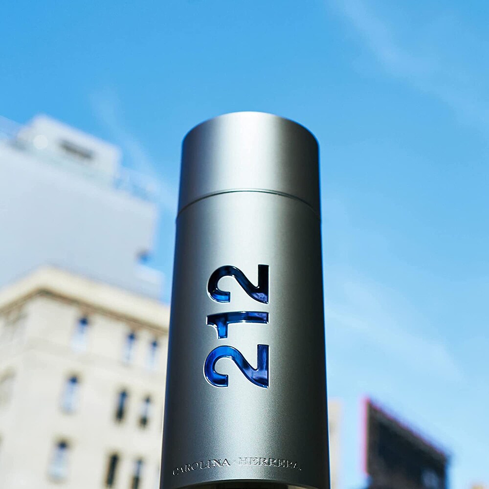 Apa de toaleta CAROLINA HERRERA 212 Men, Barbati, 50ml