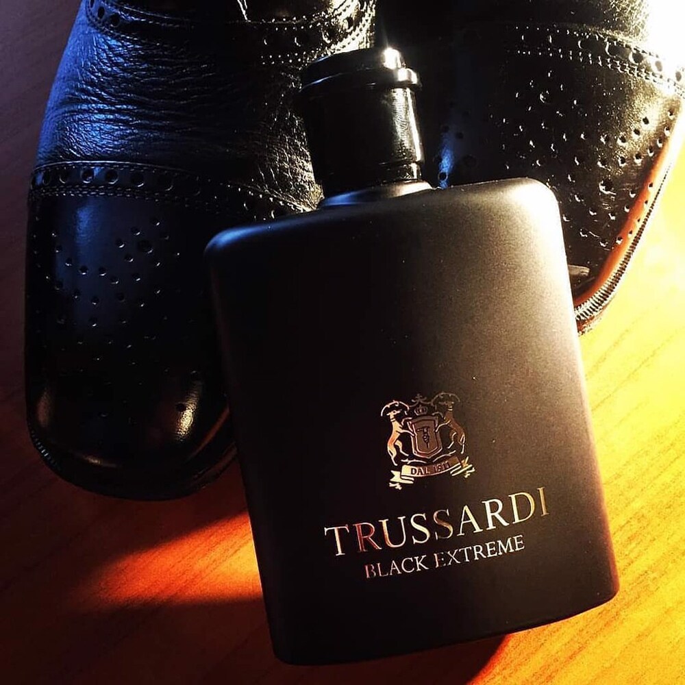 Apa de toaleta TRUSSARDI Black Extreme, Barbati, 50ml