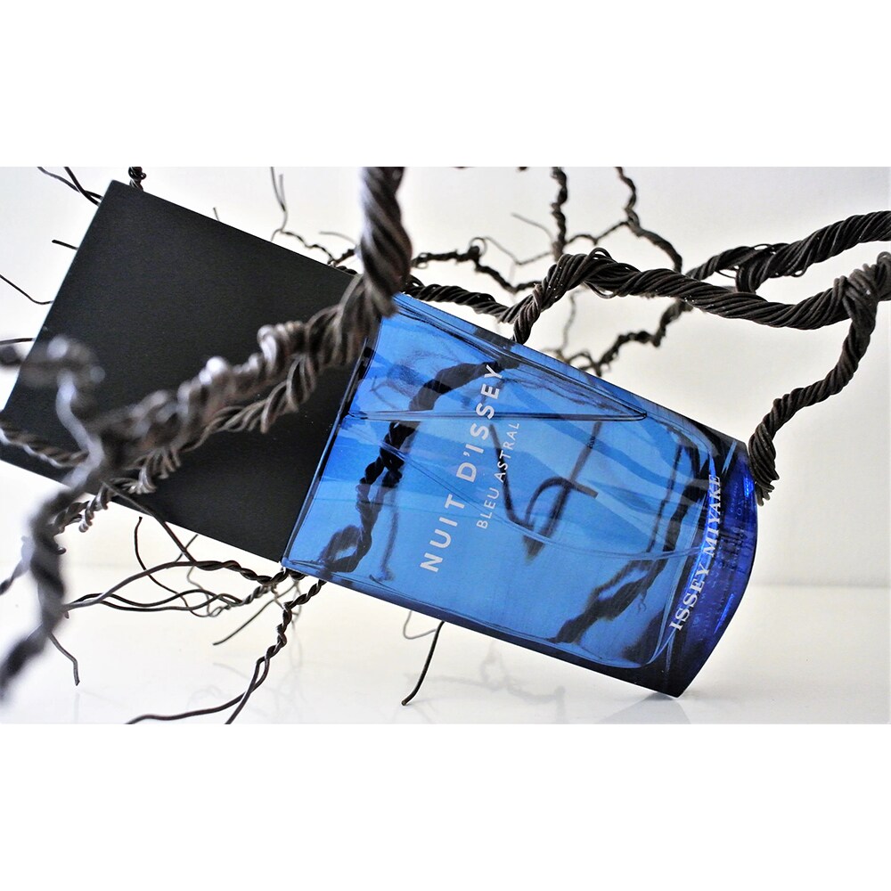Apa de toaleta ISSEY MIYAKE Nuit D'Issey Bleu Astral, Barbati, 125ml
