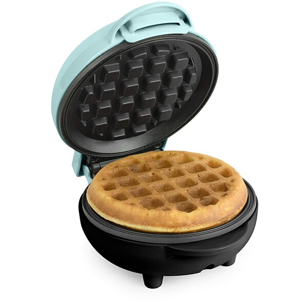 Aparat de facut waffe NOSTALGIA MWF5AQ, 550W, albastru deschis