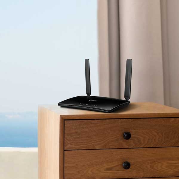 Router Wireless 4G LTE TP-LINK TL-MR150, Single-Band 300 Mbps, Micro SIM, negru