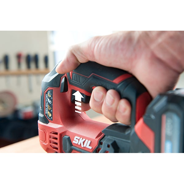 Fierastrau pendular SKIL 3420 CA, 2800rpm, adancime 65 mm + 5 panze, fara acumulator