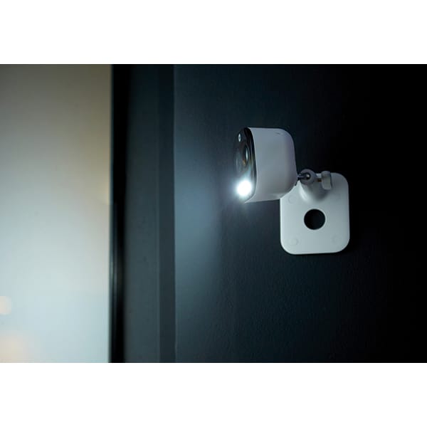 Camera supraveghere Wireless exterior YALE SV-DAFX-W EU, Full HD 1080p, IR, Night Vision, alb